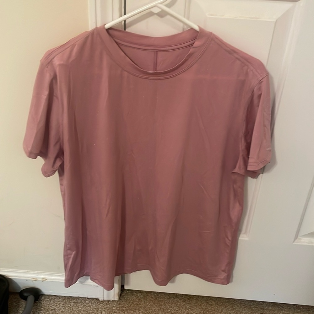 Lululemon women’s all your tshirt